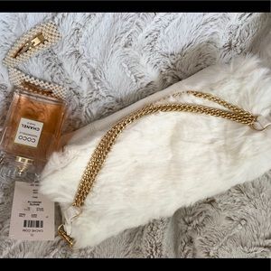 Cache cross body bag